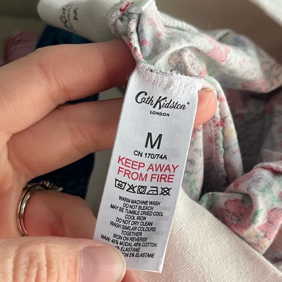 Cath Kidston Pajama Pants Women's Medium Ditsy Floral Jogger Style Jersey Knit - Picture 7 of 7